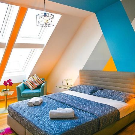 Backpacker Apartment Schoenbrunn Wenen Buitenkant foto