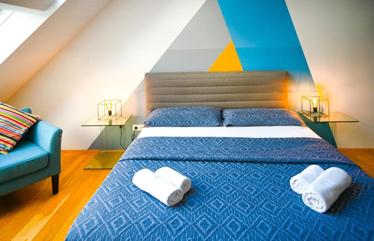 Backpacker Apartment Schoenbrunn Wenen Buitenkant foto